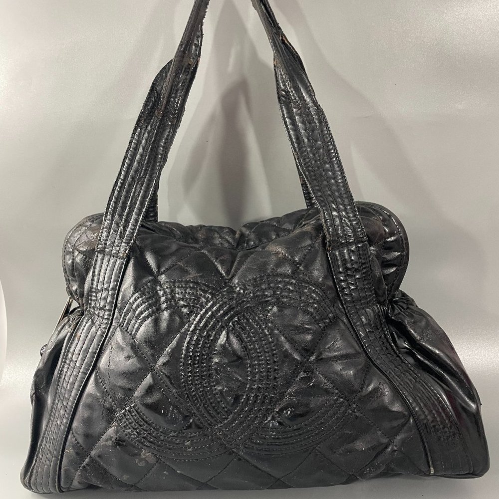 CHANEL Quilted Leather Large CC Shoulder Bag Matelasse Black Vintage